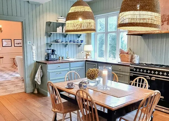 Manor House With Panoramic Views Of Jotunheimen Skammestein