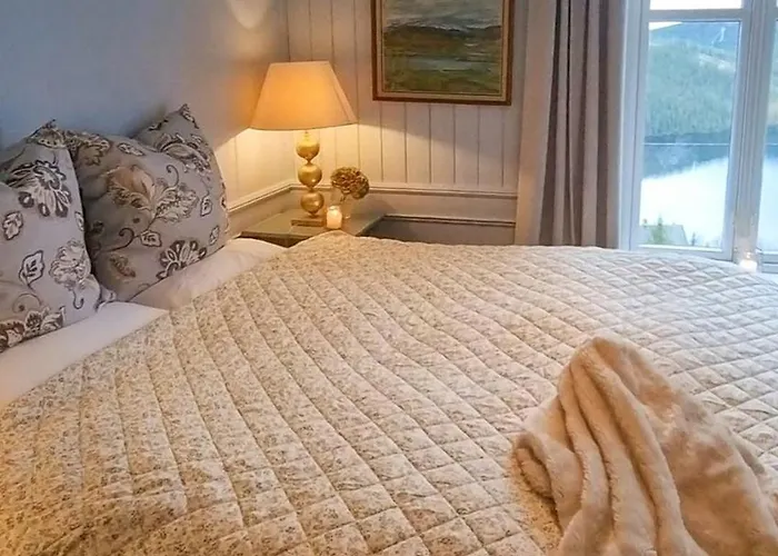 Manor House With Panoramic Views Of Jotunheimen Skammestein